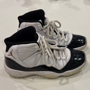 Air Jordan Retro 11 Sneakers
